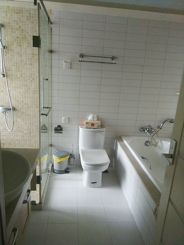 Bathrooms-2nd Bathroom