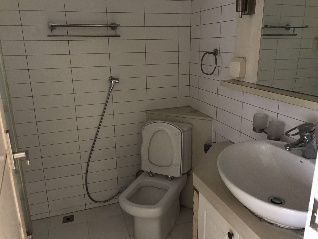 Bathrooms-2nd Bathroom
